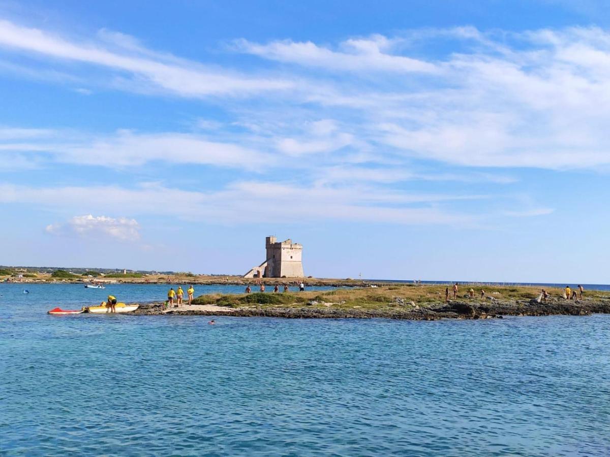 Baia Di Torre Squillace Сант'Изидоро Екстериор снимка